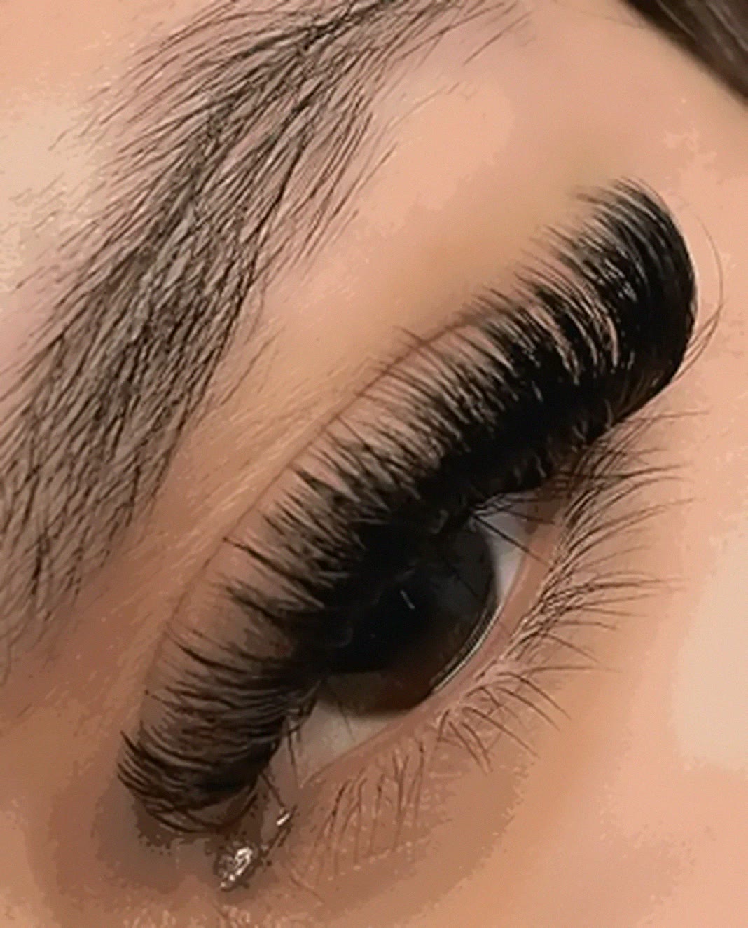 Wispy volume lash set